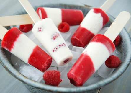 Canada Day Popsicles