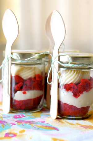 Cupcake in a Jar {recipe}