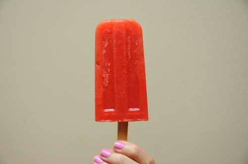 Strawberry Lemonade Popsicles